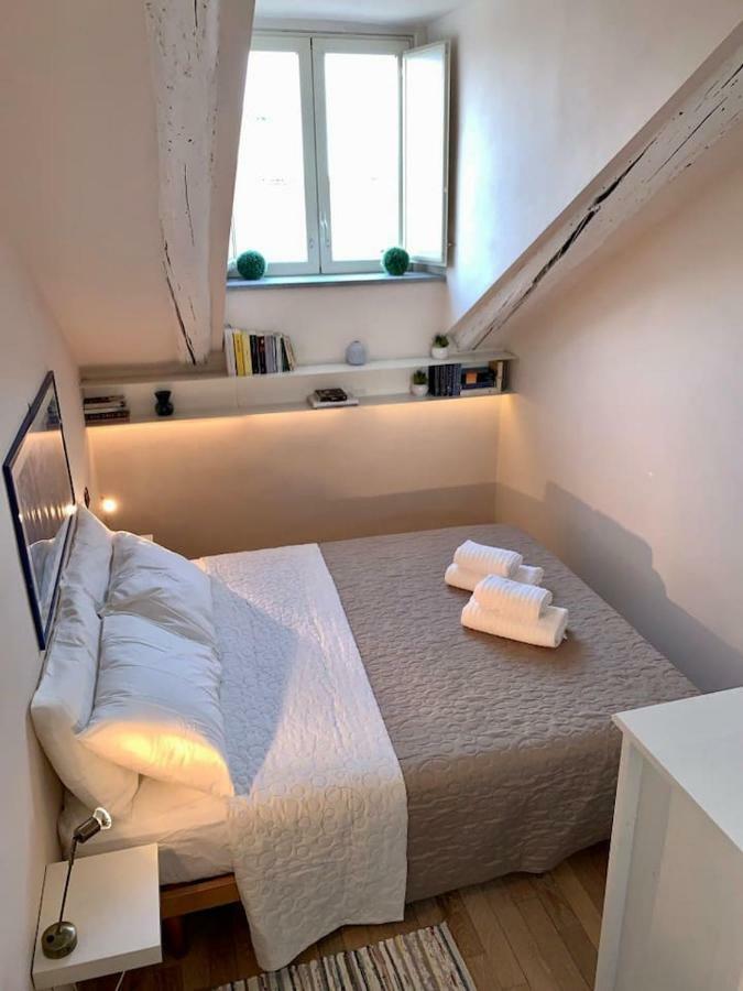 Cozy And Quiet Rooftop Apartment In Turin Ngoại thất bức ảnh